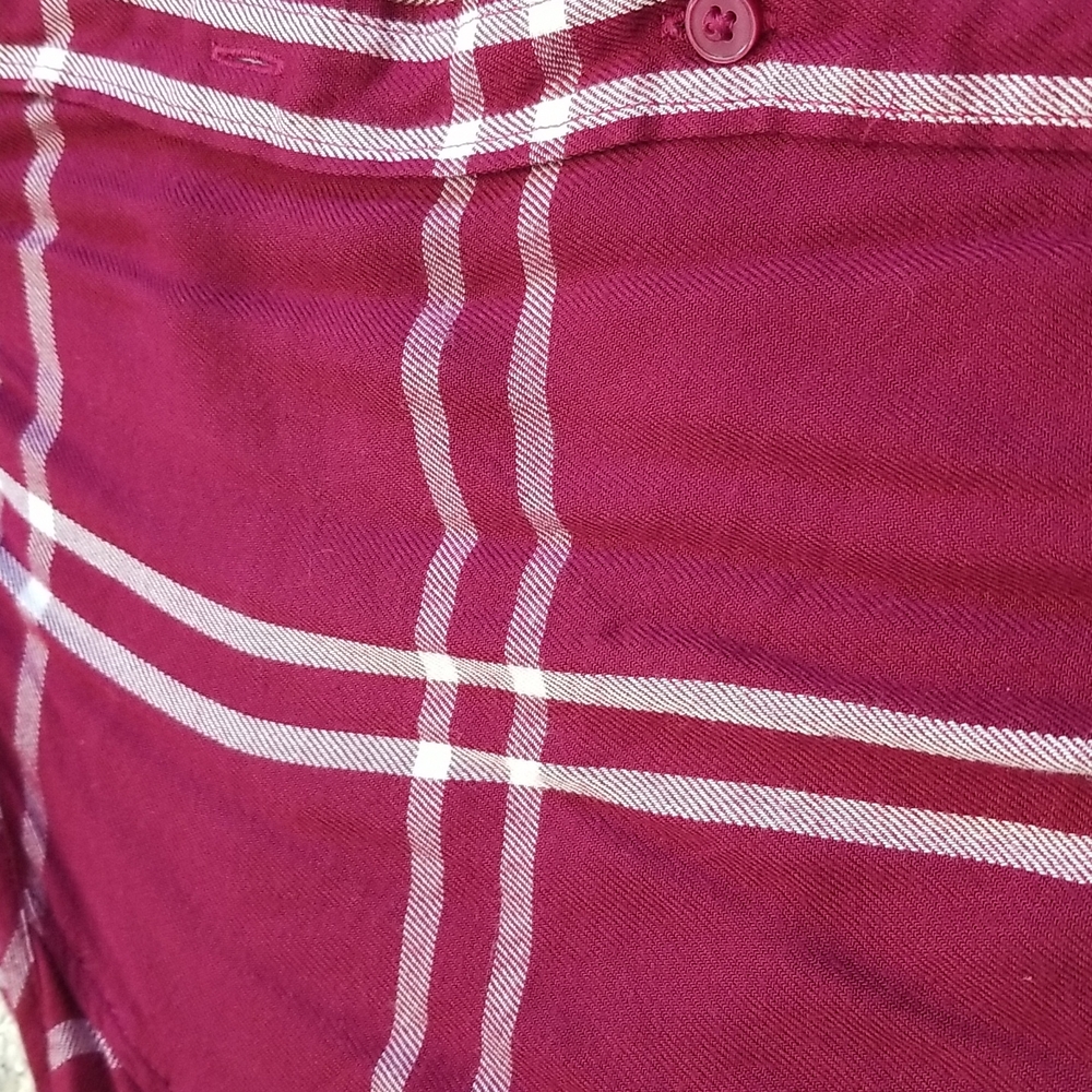Express Cold Shoulder Shirt - Picture 3 of 11